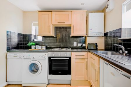 1 Bed 1 Bath - Photo 4