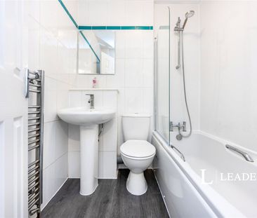 2 bedroom terraced to rent Langcliffe Drive, Heelands, MK13 - Photo 6