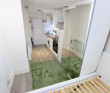 Studio Flat, St. Michael's Terrace, N22 - Photo 2