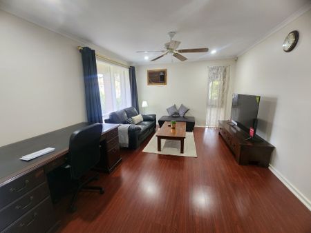 Spacious Home and Bonus Additional Granny Flat - Photo 5