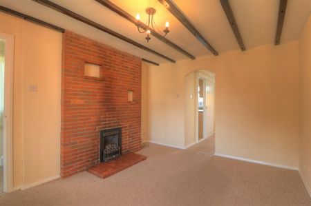 3 BED Detached house To rent - Photo 2