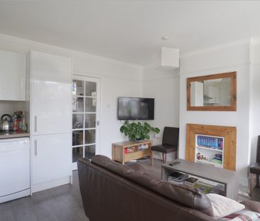 Wedgwood House – Room 3 - Photo 5