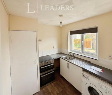 2 bedroom bungalow to rent - Photo 4