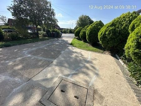 Tobruk Close - Photo 4