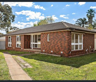 9 Myrtle St, Melton South, Vic 3338 - Photo 2