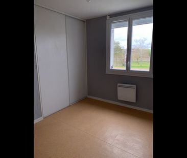 Location Maison 3 pièces 61 m² Villegouin - Photo 4