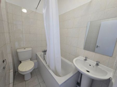 1 Bed Flat, Kent House Road, SE26 - Photo 5