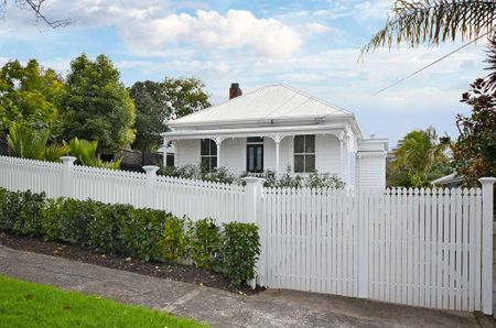 great location - Photo 2