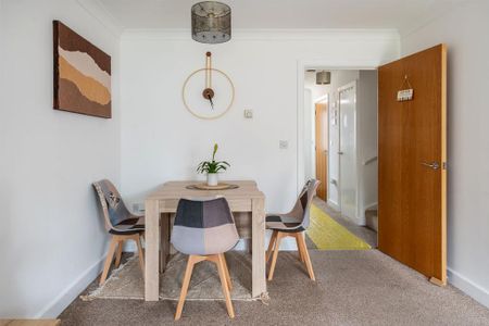 2 bedroom terraced house to rent - Photo 5