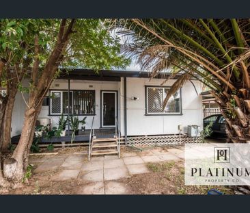 Spacious 3-Bedroom Duplex with Timber Floors - Photo 1