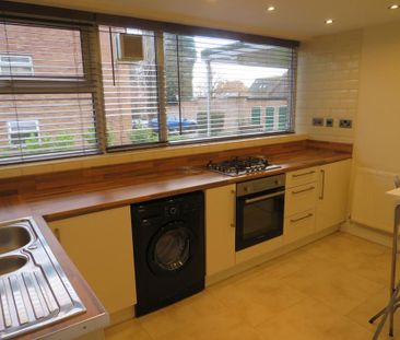 2 bedroom flat to rent - Photo 6