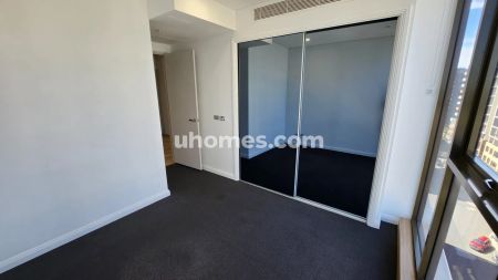 3 Bed 2 Bath Bed3（Double） - Photo 3