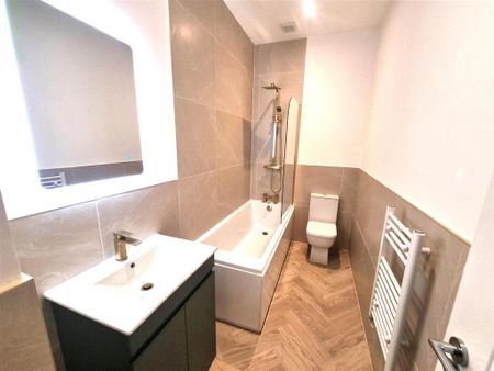 2 bedroom apartment to rent - Photo 5