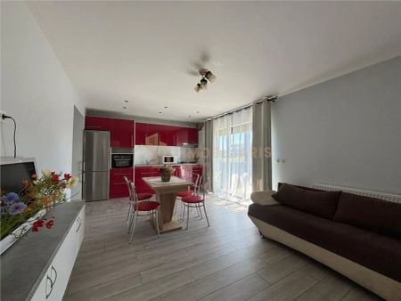 Apartament cu 2 camere si curte proprie - Fotografie 5