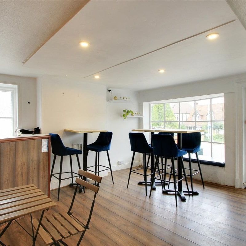 High Street, Kings Langley - Photo 1