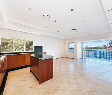 Two Bedroom Unit Opposite the Opera House - Photo 4
