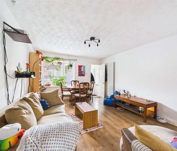 Jennings Avenue, Salford, Greater Manchester, M5 - Photo 4