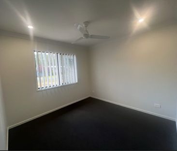 Great Location - Photo 2