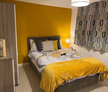 1 bedroom in a house share to rent - Photo 4