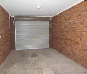 Immaculate and Affordable in Popular Prospect - Photo 3