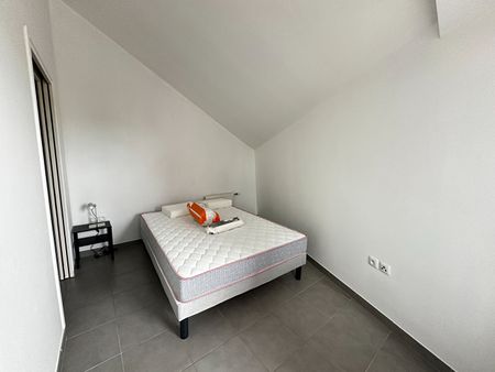 Location Appartement 1 pièce 33m² - Photo 4