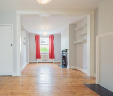 2 bedroom terraced house to rent - Photo 3