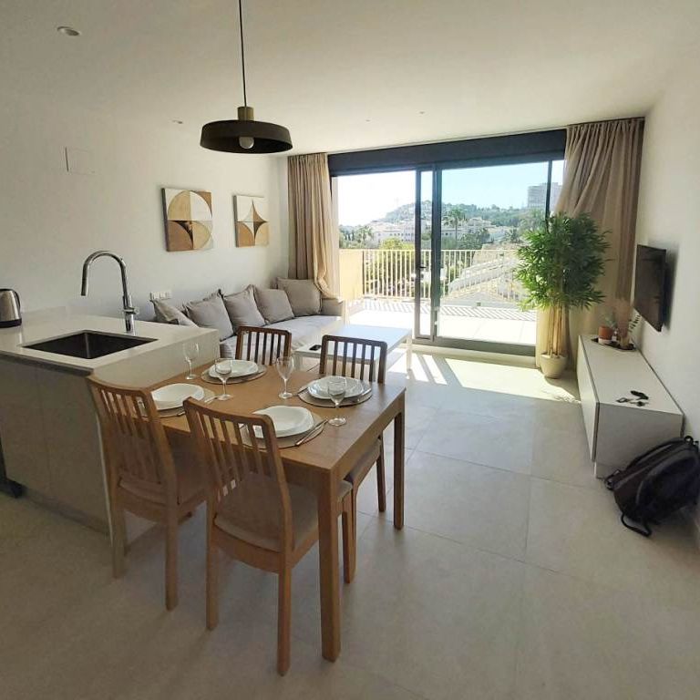 For rent long term NEW and MODERN apartment with 2 bedrooms in Denia - Photo 1