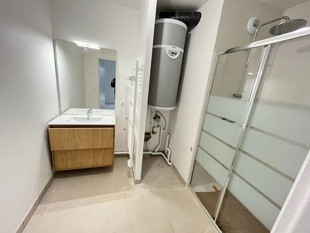 Location Appartement 2 pièces 37m² - Photo 4