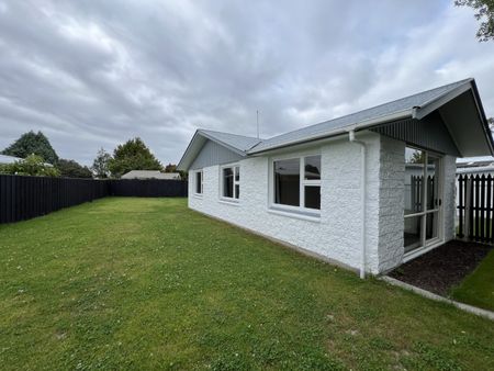 5 Shirldale Pl, Avonhead - Photo 3