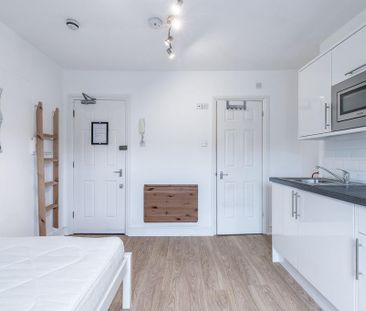 Studio to rent - Photo 6