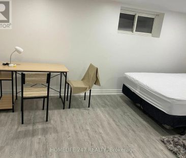 50 PANMURE CRESCENT N - Photo 2