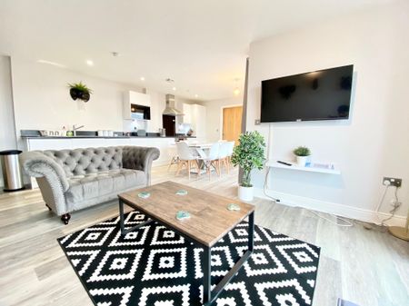 Prince Of Wales Road, Norwich - Photo 2