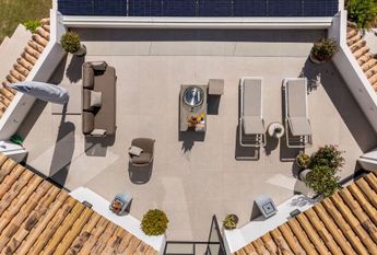 5 bedroom luxury Villa for rent in Marbella Del Este, Andalusia