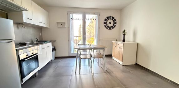 Appartement Evry Courcouronnes 1 pièce 23.5 m2 - Photo 2