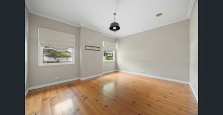 Quietly Positioned Family Home in Sought-After Alfredton - Photo 3