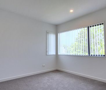 Brand new over the Shore. - Photo 1