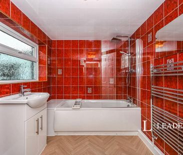 3 bedroom terraced house to rent - Photo 6