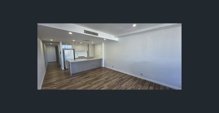 Split Level 3 bedroom unit for lease - Photo 5