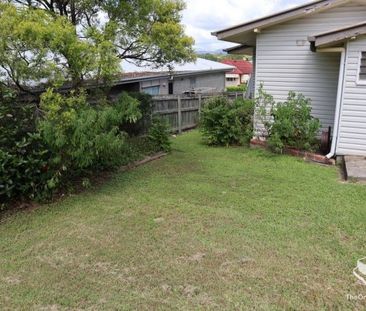 NEAT AND TIDY, SUPER CONVENIENT LOCATION! - Photo 5