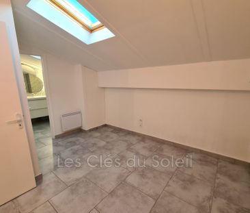 Location appartement 3 pièces 47 m² Bandol - Photo 5