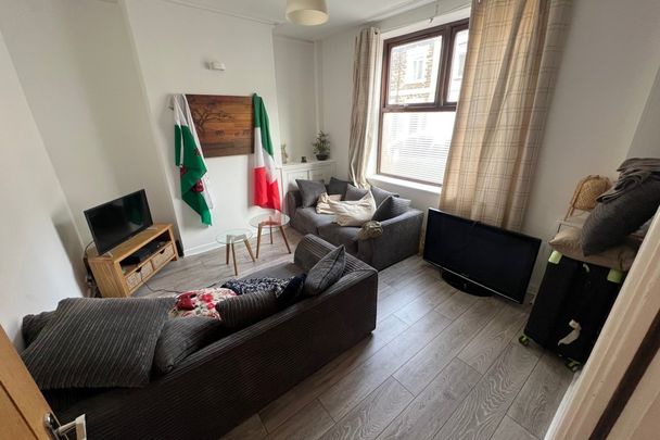 Topaz Street - Photo 1