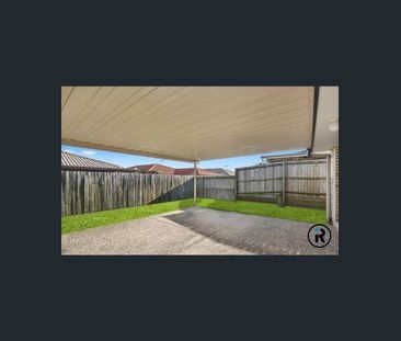 PERFECTLY SITUATED HOME IN ROTHWELL - Photo 4