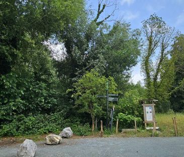 Appartement te huur in Anderlecht voor € 1.100 met 1 slaapkamer - Photo 4