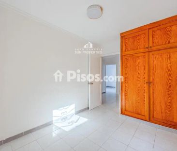 Casa adosada en alquiler en Calle San Borondon - Photo 1