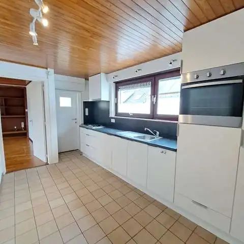 Comfortabel en energiezuinig appartement met TERRAS te huur in Aartrijke - Photo 1