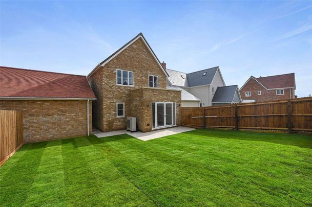 A newly built three-bedroom eco home - Photo 1