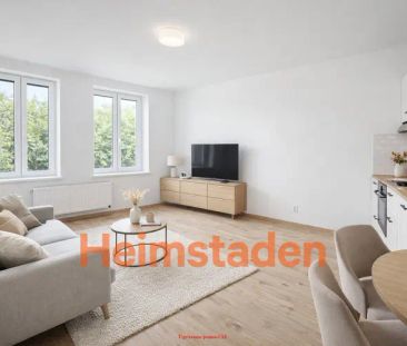 Pronájem bytu 2+kk 46 m - Fotografie 2