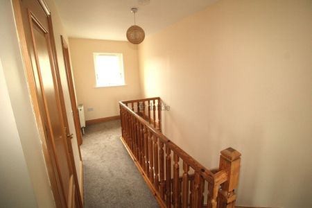 House to rent in Cork, Carrigaline, Kilmoney - Photo 4