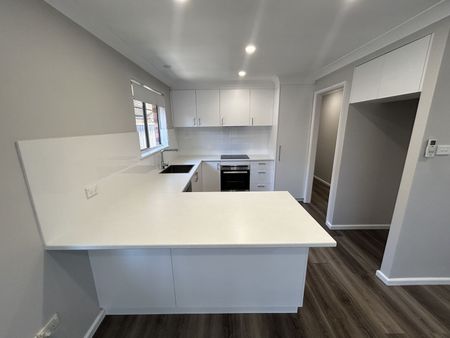 Entertain in style this Christmas! - Photo 4