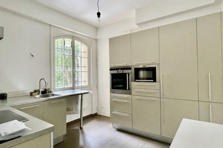 Appartement à louer à Paris 6Ème - Photo 5